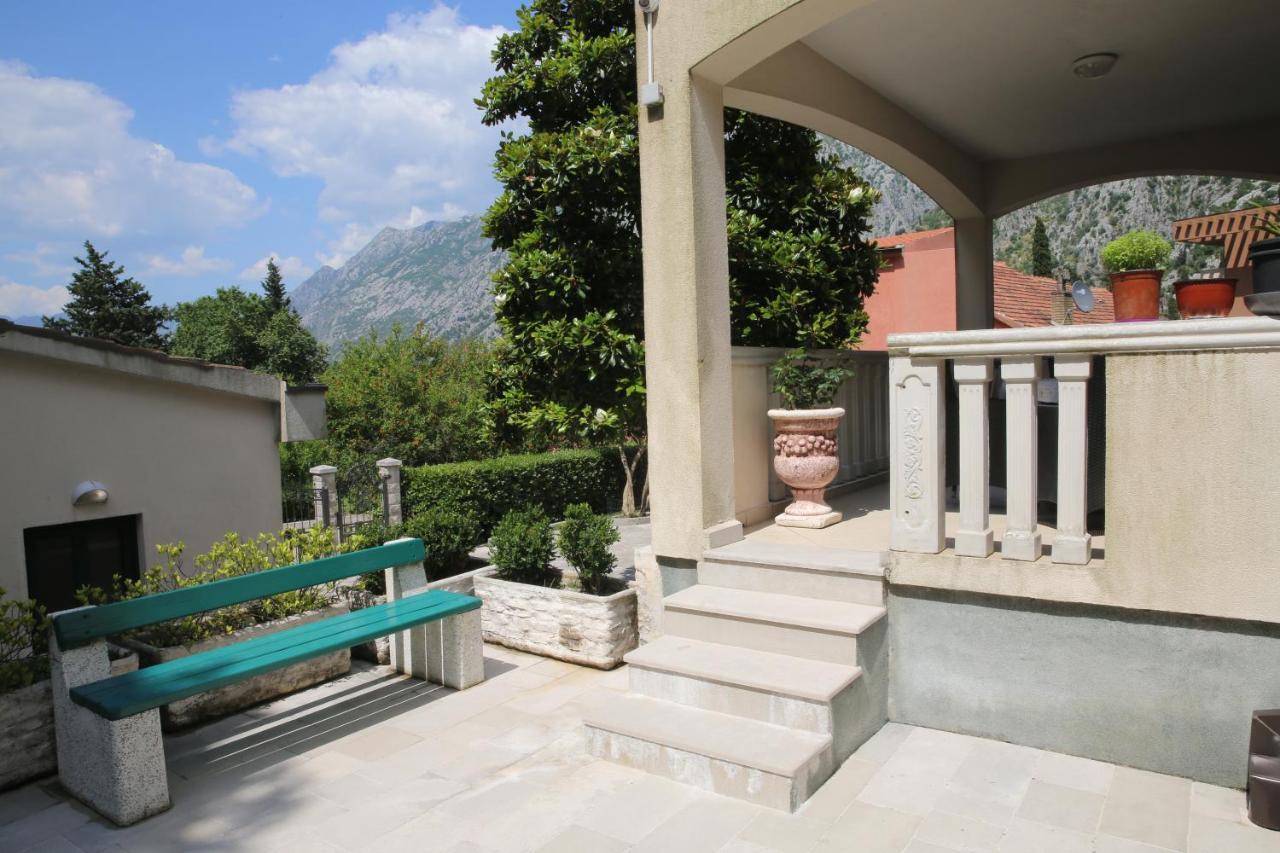 Apartmani Dijana 2 Κότορ Εξωτερικό φωτογραφία